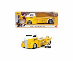 0151-253255066 M&Ms Yellow 1947 Ford COE Flat